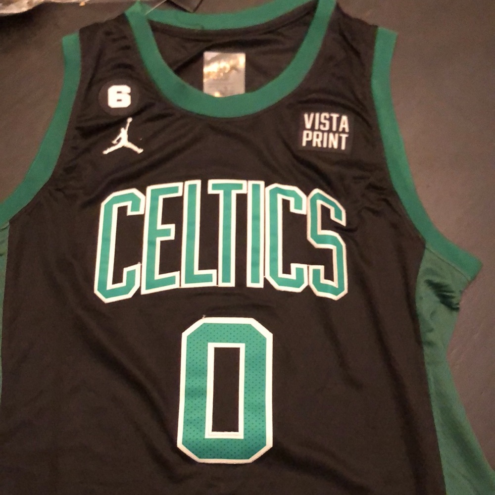 Brand New Nike Celtics Jayson Tatum jersey in pristine condition